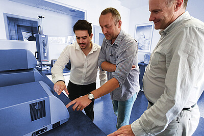 薪水： Anton Paar Hungary Kft. 5