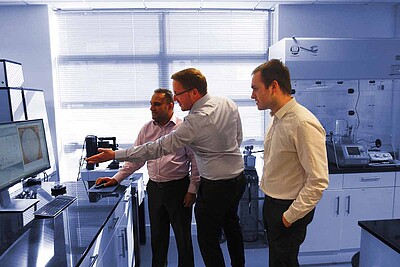 薪水： Anton Paar Ltd. 1