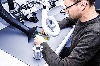 薪水： 硬件开发 3