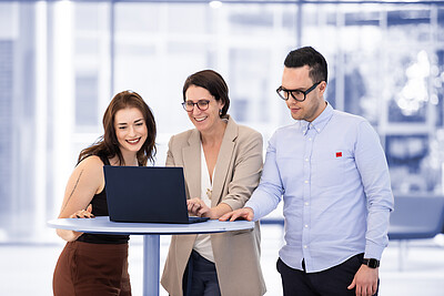 薪水： 综合管理系统和流程 3